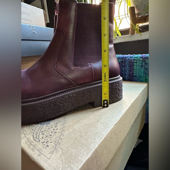 Free People - Picture 2 of 7